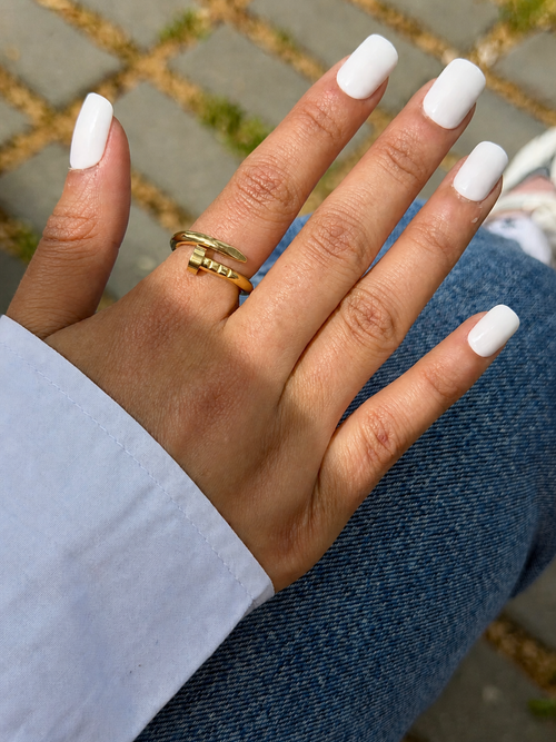Anillo Clavo Dorado